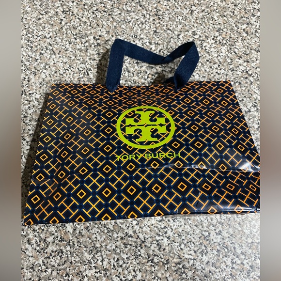 NWT! Tory Burch Celestial Stud earring set in box with gift bag - Picture 3 of 6